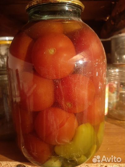 Солёные огурцы,помидоры,лечо салат,грибы