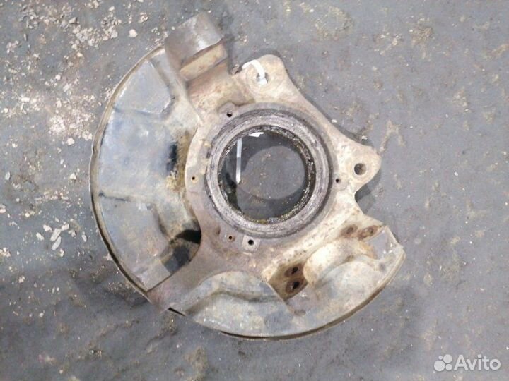 Кулак поворотный передний левый Ssang Yong Kyron