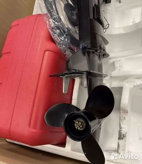 Лодочный мотор Tohatsu (Тохатсу) M 9.8 B S витринн