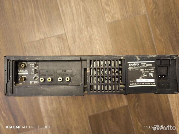 Видеомагнитофон sanyo VHR-226MS