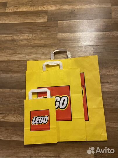 Фирменные пакеты Lego