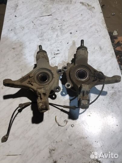 Поворотный кулак Пежо 308