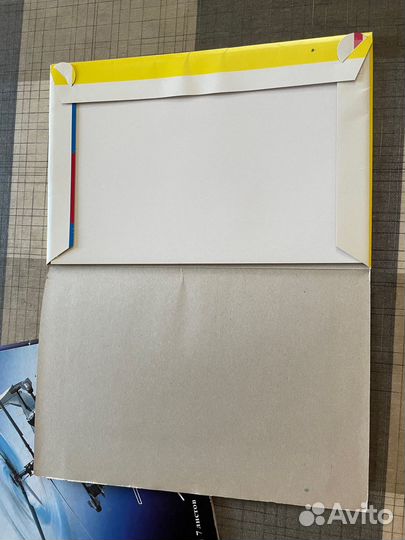 Цветная бумага и белый картон