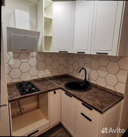 Кухня белая модульная новая