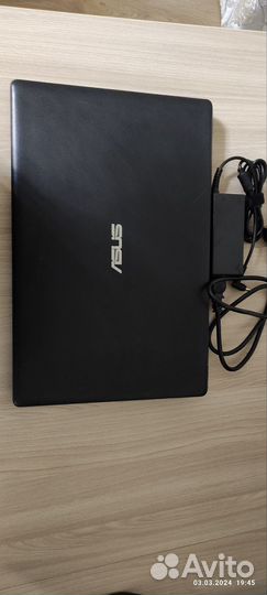 Ноутбук asus x551m