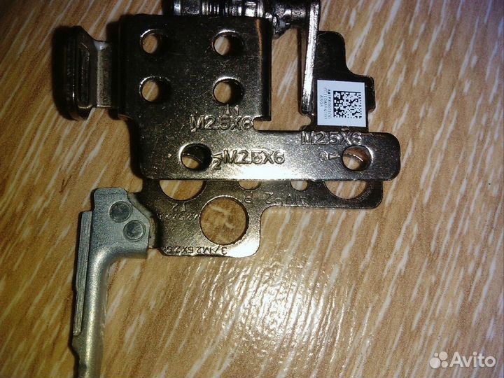 Петля для ноутбука IdeaPad 100-15, правая