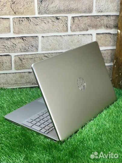 Как новый 2022г Hp 15s-eq Core i3-1115G4/8/256