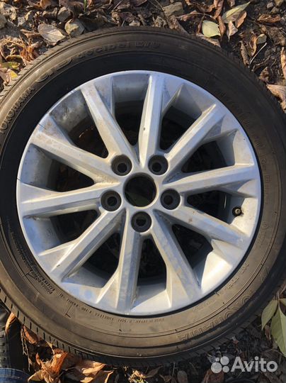 Оригинальные диски на toyota camry r16