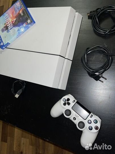 Sony PS4 белый