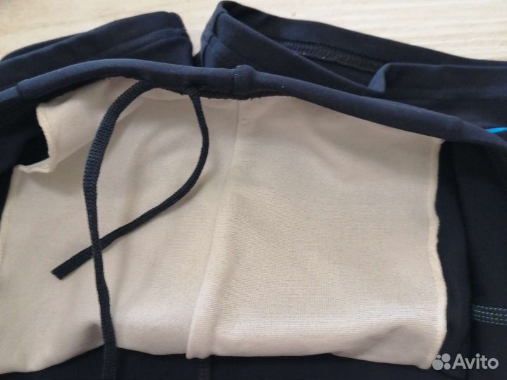 Шорты и плавки Speedo