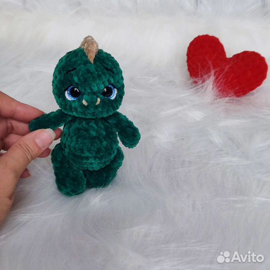 Вязаные зайки и дракоши для детей. Ручная работа