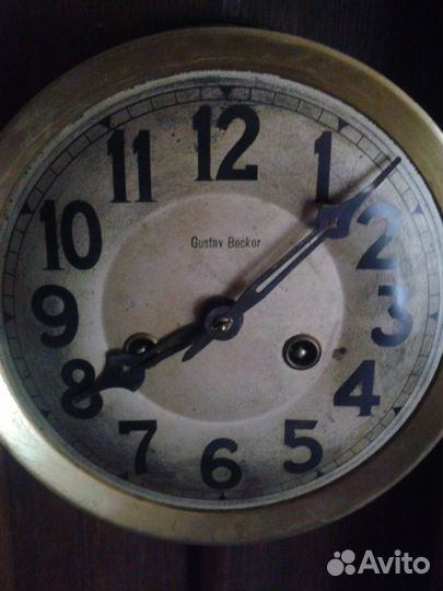 Настенные часы Gustav Beсker