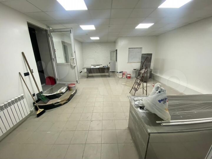 Склад, 300 м²