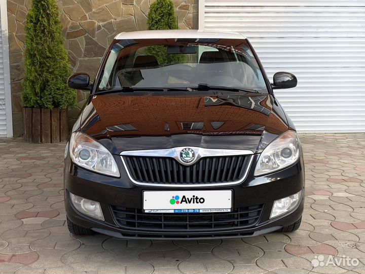 Skoda Fabia 1.6 AT, 2012, 264 158 км