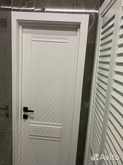 Дверь Рим / межкомнатная дверь гладкая