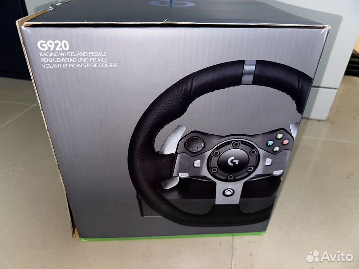 Комплект Logitech G920 Driving Force & Pedals