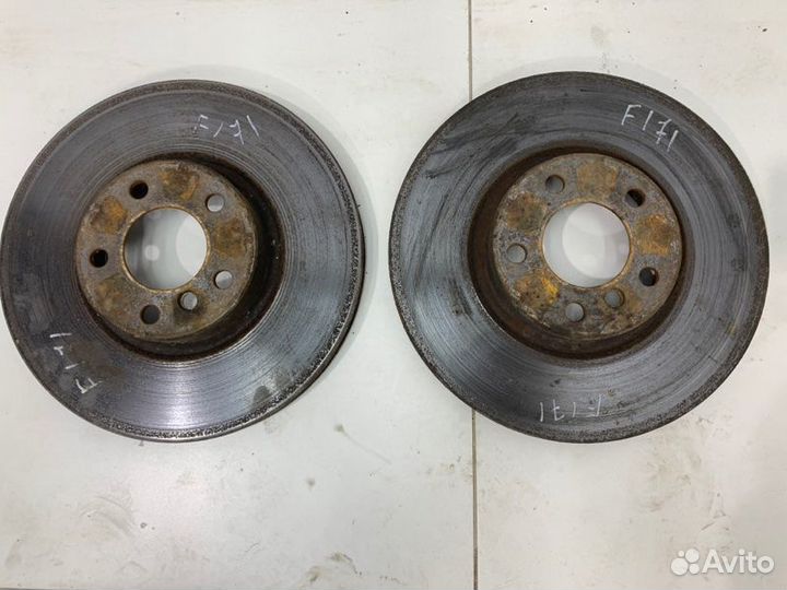 Тормозной диск передний Bmw X5 30D E70 (Е70)