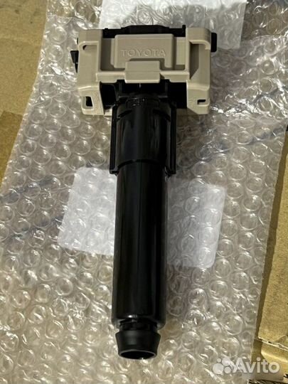 Форсунка омывателя фары Toyota Land Cruiser Prado
