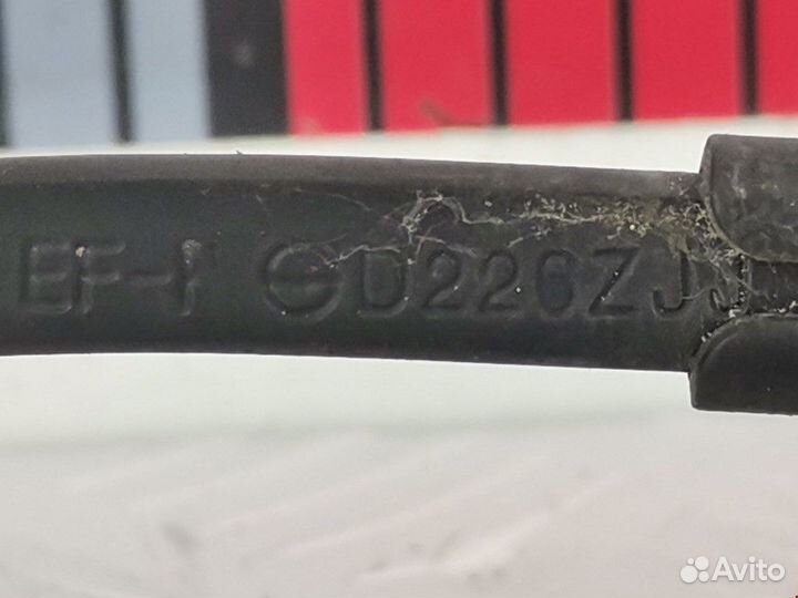 Щеткодержатель (поводок стеклоочистителя, дворник)