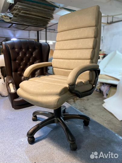 Кресло офисное