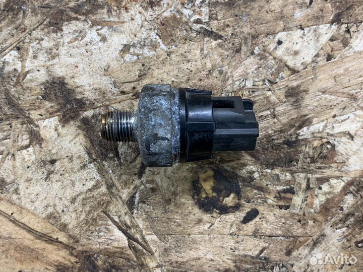 Honda civic 4D гибрид датчик масла