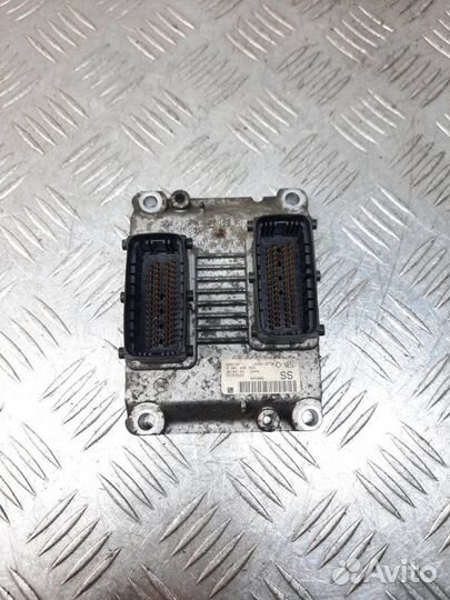 Блок управления двигателем Opel Corsa хэтчбэк 5