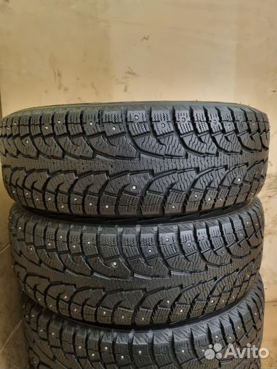 Hankook I'Pike RW11 215/65 R16 98T