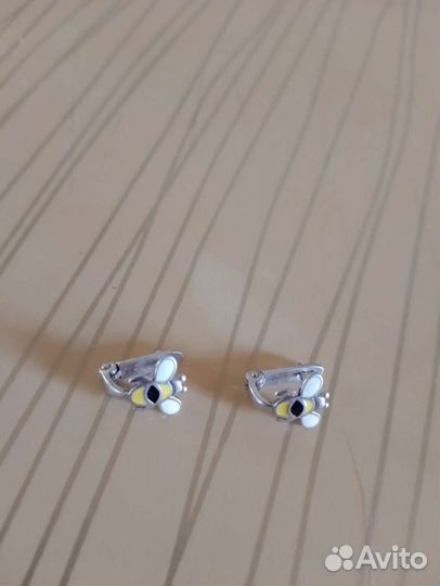 Серебряные сережки
