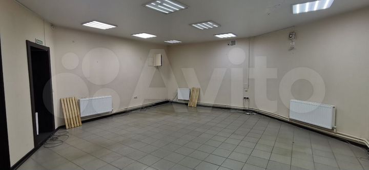 Свободного назначения, 650 м²