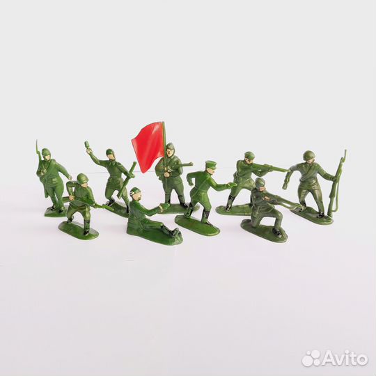 Набор солдатиков СССР Солдаты в бою Прогресс