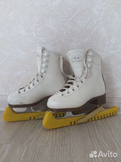 Классические фигурные коньки Botas Dagmar, 28