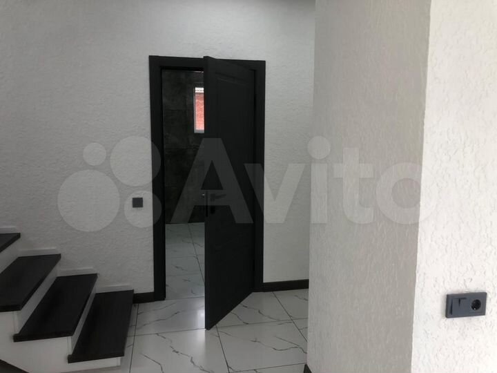 Коттедж 115 м² на участке 9 сот.