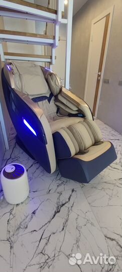 Массажное кресло Rovos C657