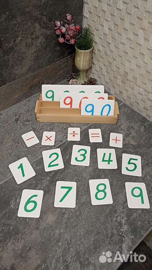 Деревянная игрушка: золотой банк