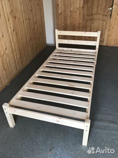 Кровати односпальные и двуспальные из сосны новые