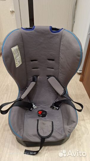 Автомобильное кресло