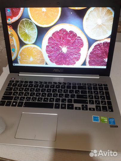 Ноутбук asus