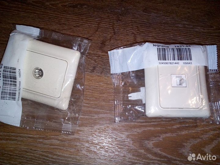 Розетка для TV антенны и для телефона Legrand