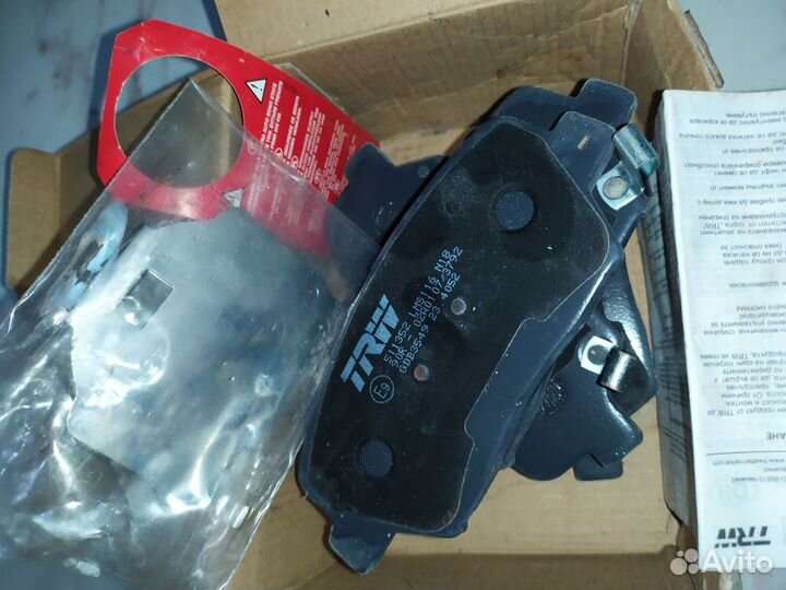 Тормозные колодки передние TRW GDB3549 Hyundai/Kia