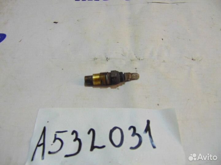 Датчик температуры охлаждающей жидкости для Nissan