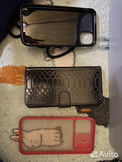 Чехол на iPhone 11