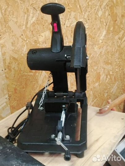 Отрезная пила по металлу p i t