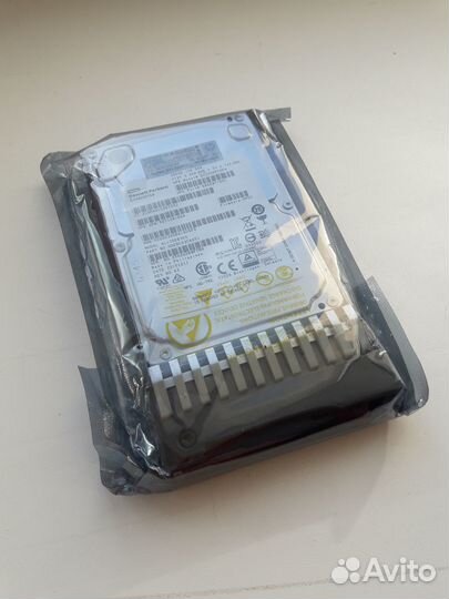 Жесткий диск HP 300гб 10К SAS