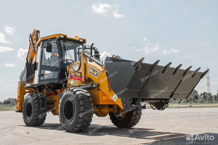 Экскаватор-погрузчик Runmax SE325, 2023