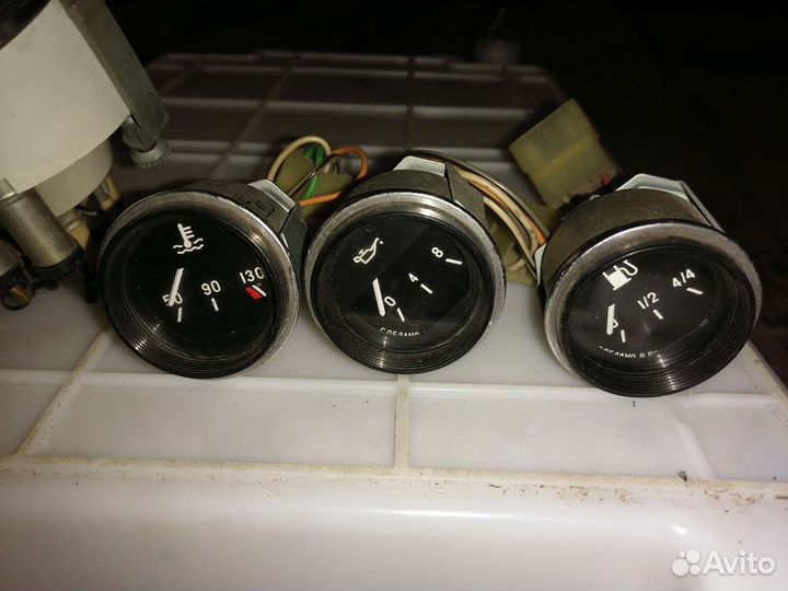 Приборы ваз 2106