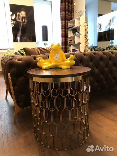 Столик круглый латунь Португалия. Новый