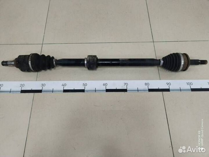 Привод передний правый Toyota Corolla E150 2006-20