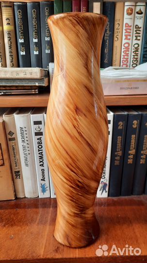 Ваза интерьерная