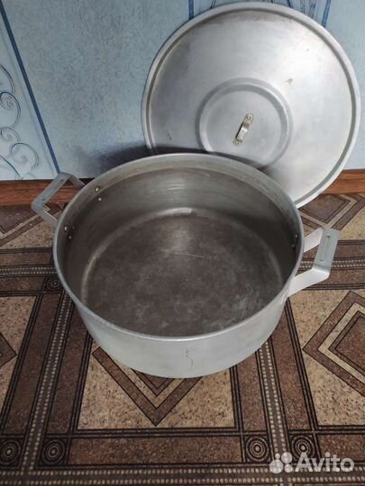 Кастрюля алюминиевая на 8 литров
