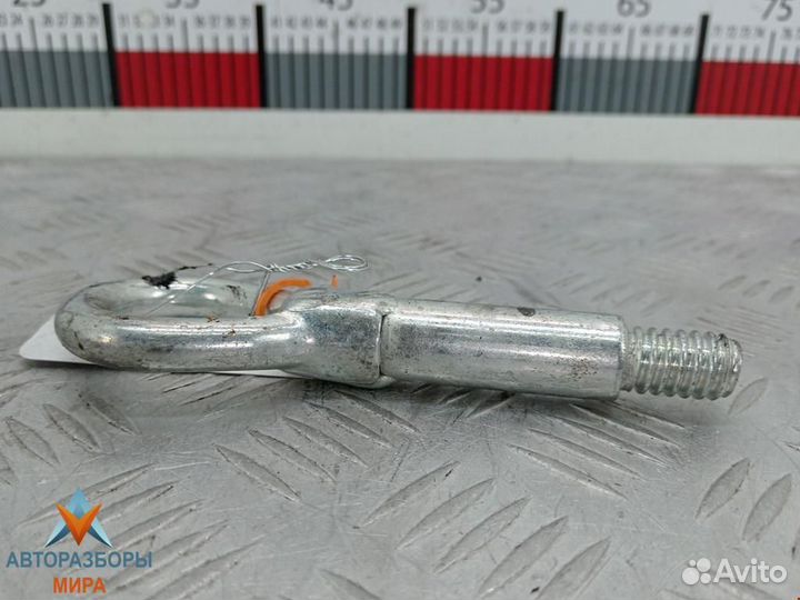 Крюк буксировочный Opel Astra G 2006